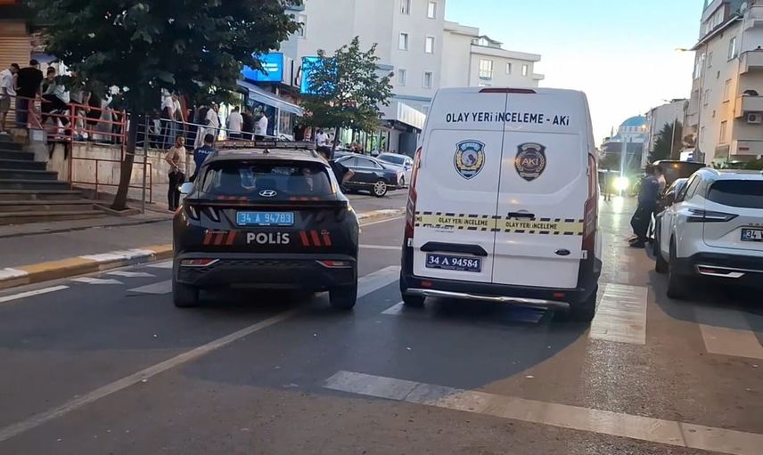 Sancaktepe Uysal Caddesi'nde silahlı saldırı: iş yeri hedef alındı, şüpheliler kaçtı