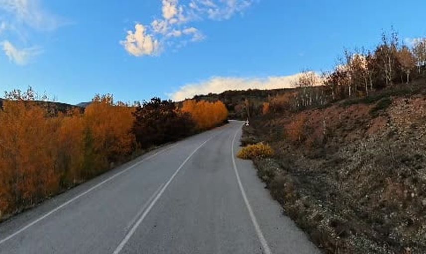 Kop Dağı'nda sonbaharın renk senfonisi vadileri sardı
