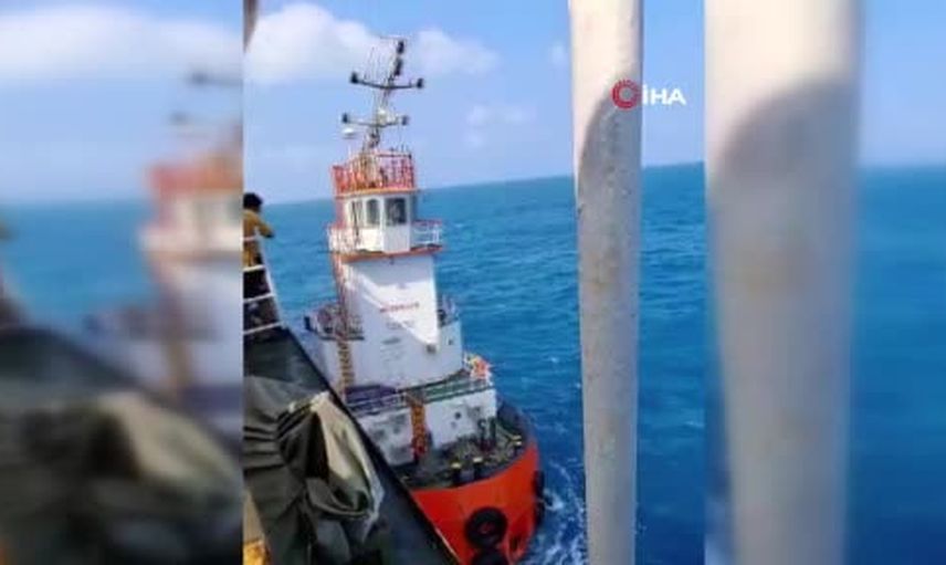 Java Denizi'nde yolcu gemisi yan yattı, 6 kişi yaşamını yitirdi