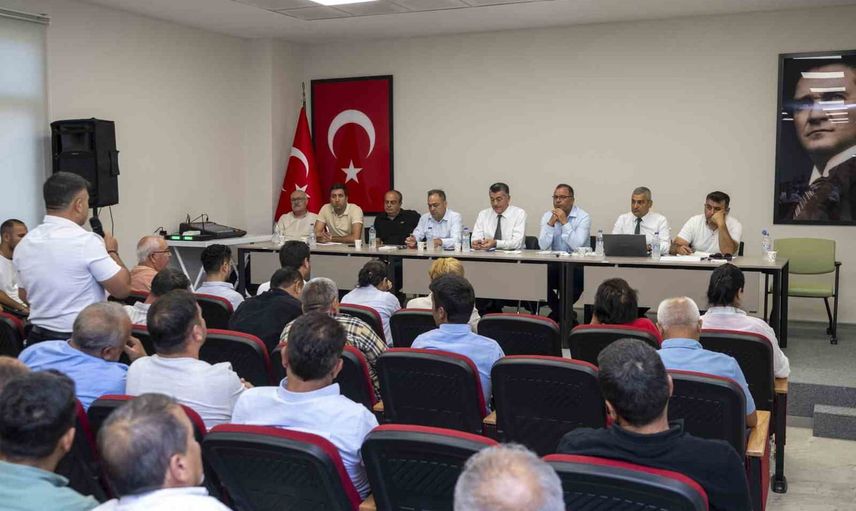 Silifke'de muhtarlar mahalle ihtiyaçları için ortak yol haritası belirledi