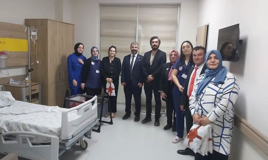 Bayburt’ta hasta hakları bilinci için hastane ziyaretleri ve stant çalışmaları