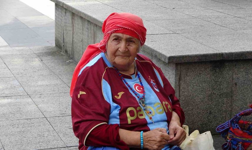 Trabzon'da Salah coşkusu sokaklara taştı