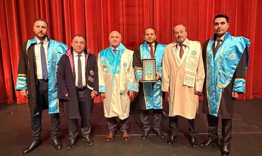 ETÜ danışmanlığındaki doktora çalışması YÖK tarafından yılın doktora tezi seçildi