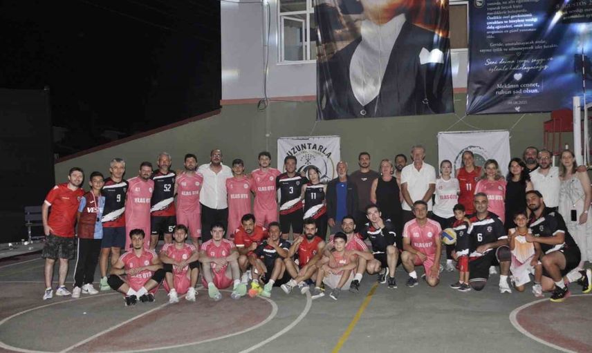 Anısına düzenlenen voleybol sezonu Sapanca'da tamamlandı
