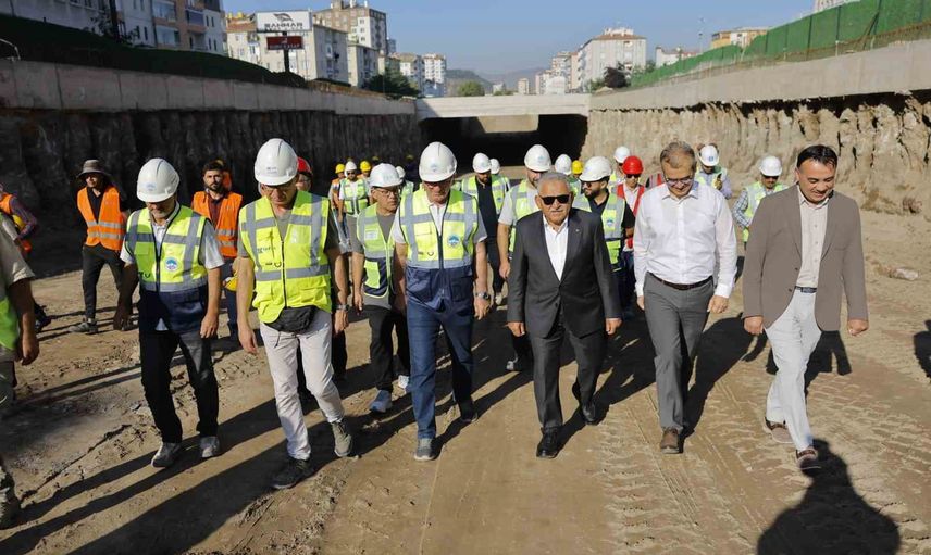 Kartal kavşağı'nda tünel bölümünde ilerleme; yılbaşından önce trafiğe açılması hedefleniyor