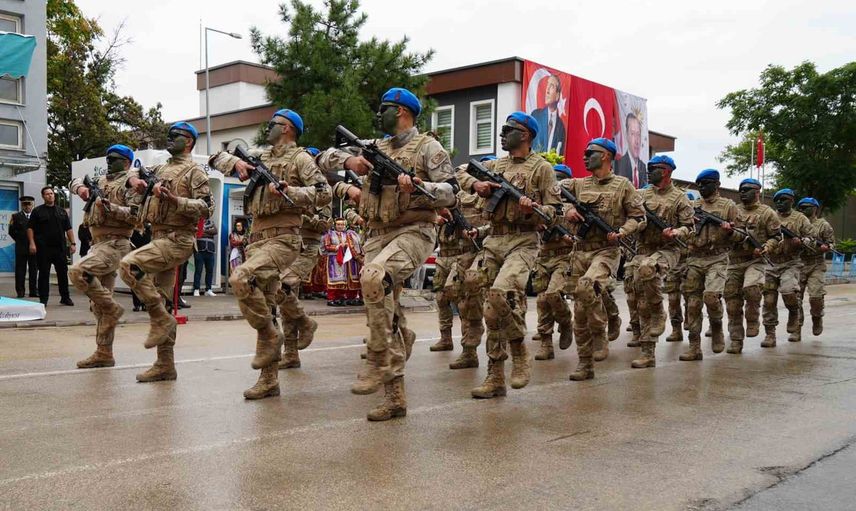 Kırıkkale'de meydandan caddeye birlik mesajı: 30 Ağustos kutlaması