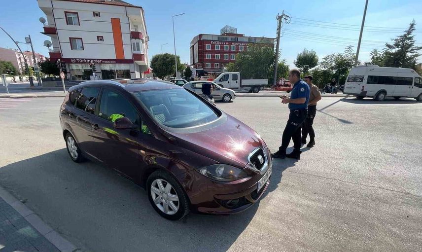 Karaman'da Kenzi Caddesi'nde yaya çarpması mahalle sakinlerinin önlem talebini öne çıkardı