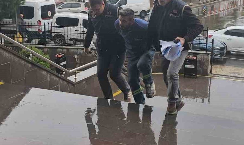 Çerkezköy'de Türk bayrağı provokasyonu: görüntüleri paylaşan kişi tutuklandı