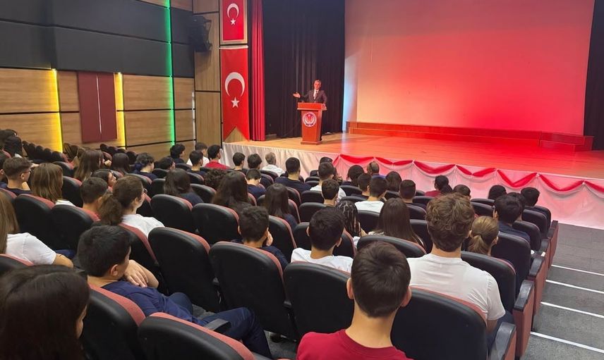 Söke'nin yeni fen lisesi ilk öğrencileriyle eğitime başladı