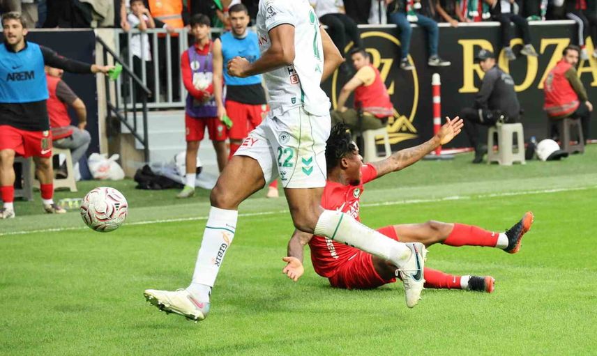 Amed son dakikada Diagne ile Konyaspor'u 1-0 yendi