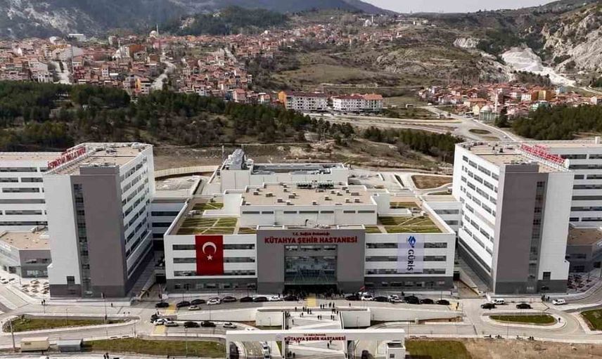 Solunum riski taşıyan 76 yaşındaki hasta epidural anesteziyle laparoskopik kanser ameliyatı oldu