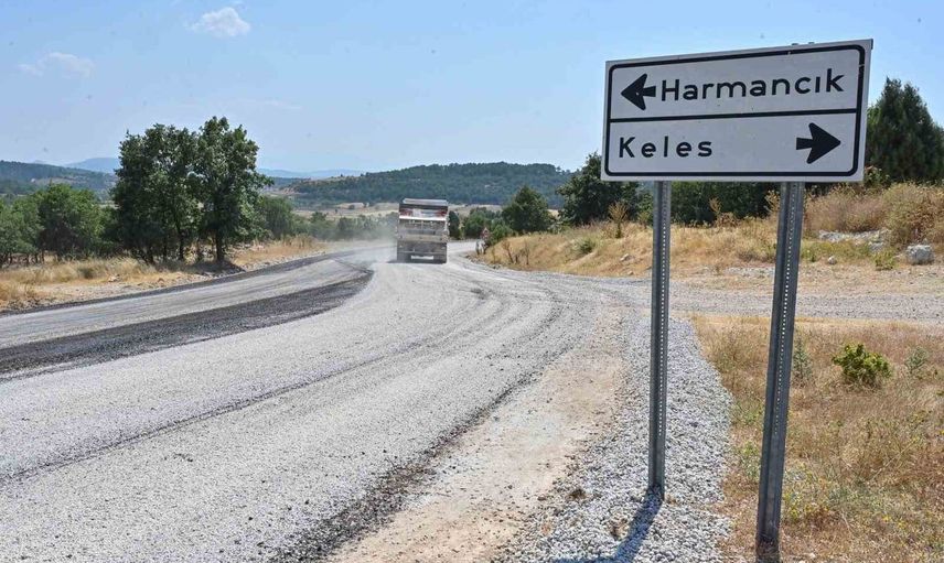 Bursa büyükşehir harmancık’ta 10 kilometrelik yol atağına çıktı