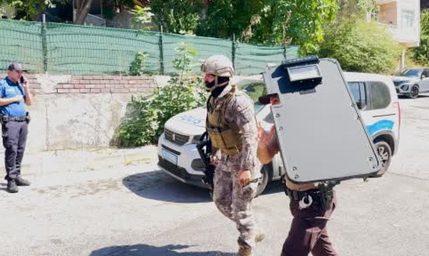 Maltepe'de özel harekât müdahalesi: ev sahibi ile işletmeci arasındaki anlaşmazlık silahlı gerginliğe dönüştü