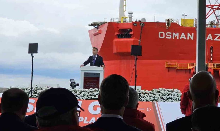 Osman Gazi denize açıldı: karadeniz'de 20 yıl görev yapacak yüzer doğal gaz tesisi