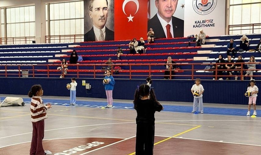 Kağıthane'de kış spor okulları Sporcuhane ile çocukları buluşturuyor