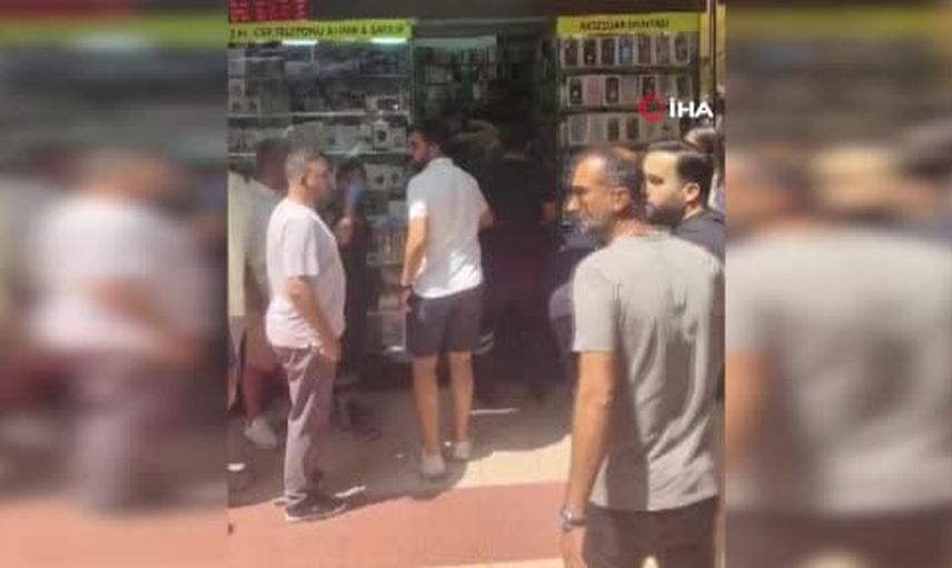 Efeler'de telefoncuda tartışma silahlı kavgaya dönüştü: iş yeri sahibi ağır yaralı