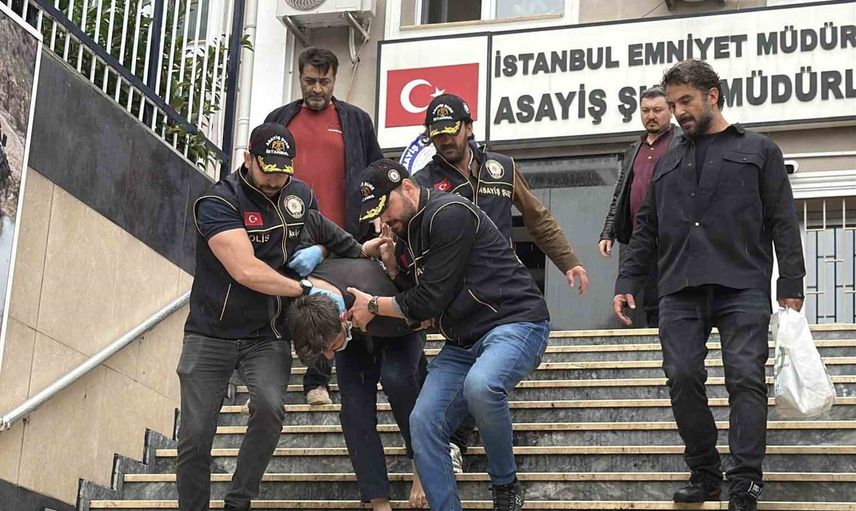 Namaz kargaşası camide silah sesiyle sonuçlandı: iki şüpheli adliyede