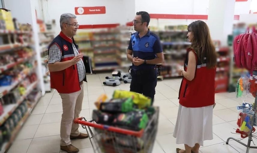 Nazilli'de raflarda güven: marketlerde kapsamlı gıda kontrolleri