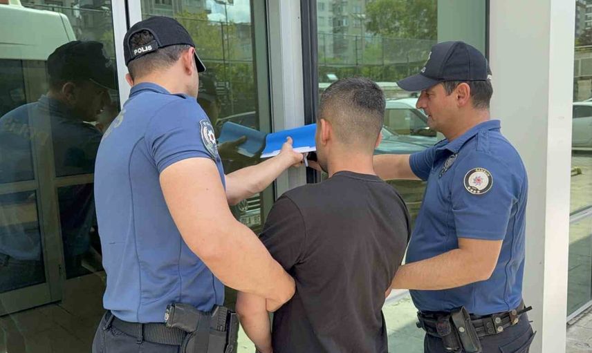 hastanenin üst kat camına kurşun isabet etti, şüpheli tutuklandı