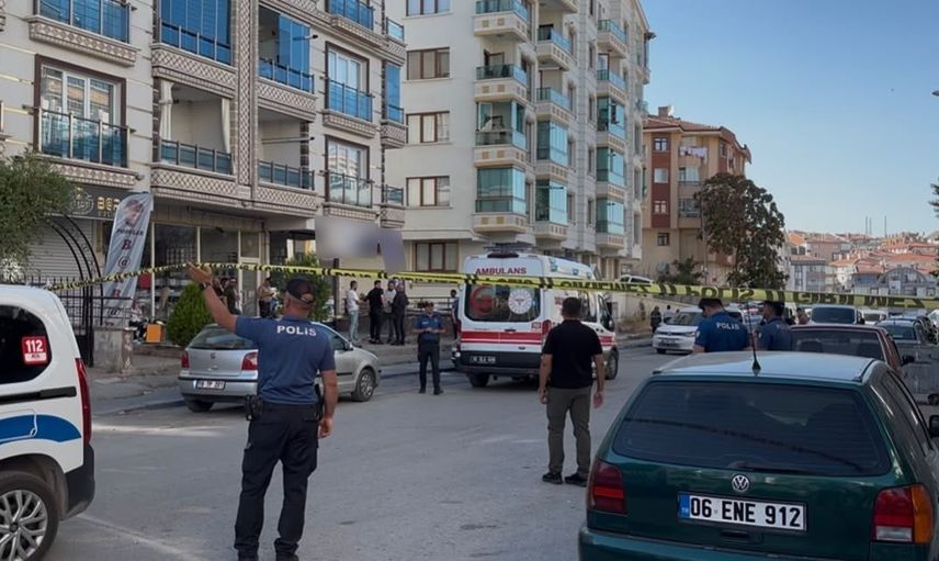 Mamak'ta hırdavat dükkanında amca polise başvurarak yeğenini öldürdüğünü bildirdi