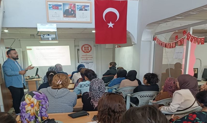 Okul aile iş birliği Hakkâri'de gündeme geldi