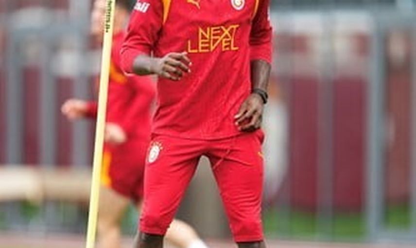 Galatasaray 8'e 2 pas çalışmasıyla hücum-savunma dengesini arıyor, Trabzonspor hazırlığı sürüyor