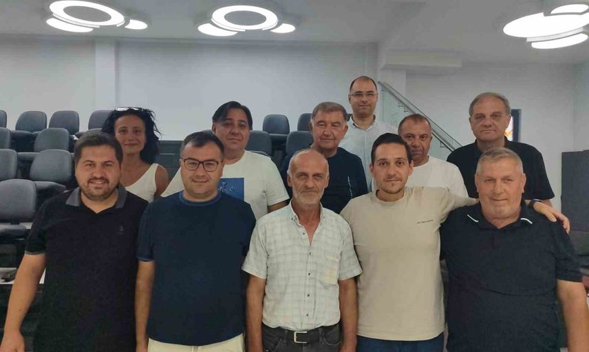 Bandırma borsasında 2026 ayçiçeği sezonu açıldı