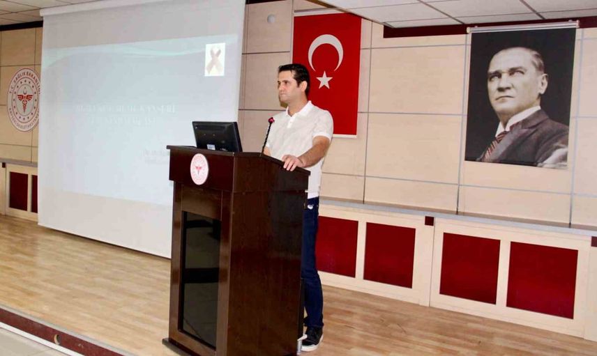 Personel odaklı farkındalık: Kayseri Devlet Hastanesi'nde meme kanseri eğitimi