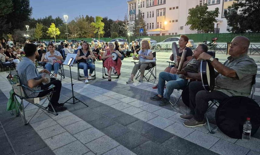 Kanlıkavak'ta doğa, sanat ve dostluk bir araya geldi