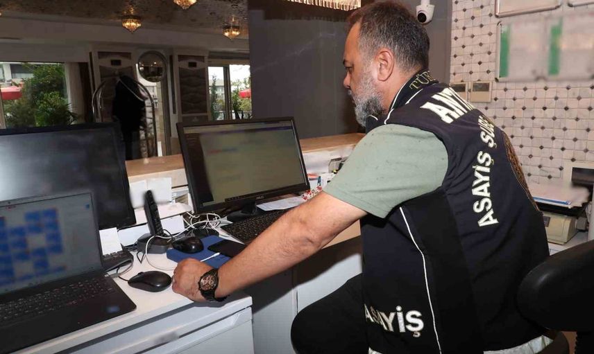 Antalya'da günübirlik işletmelere geniş çaplı denetim: 10 işletme ve 4 kişiye ceza