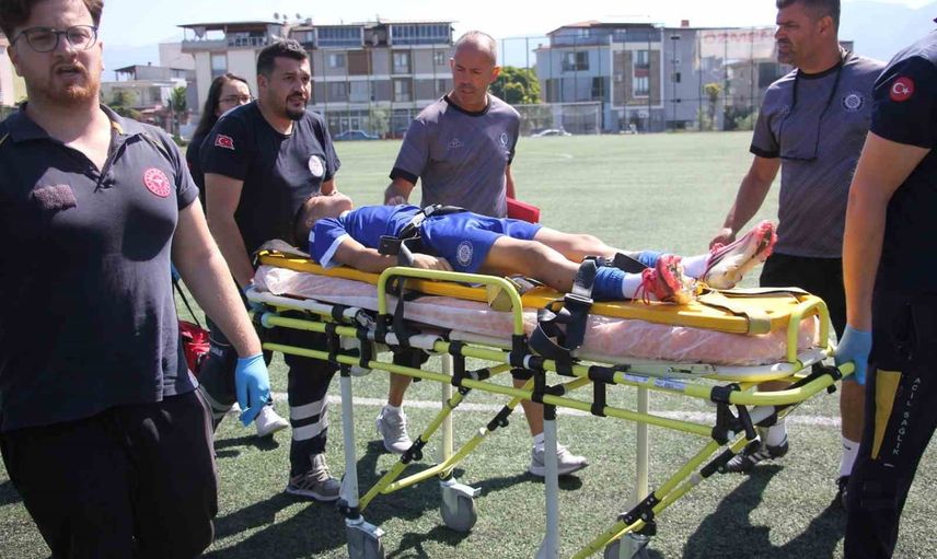 Sahada soğukkanlı müdahale 13 yaşındaki sporcuyu hayata döndürdü