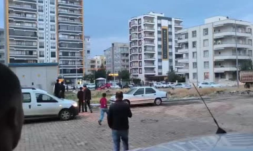 Siverek'te aileler arası çatışma taşlı, sopalı ve silahlı kavgaya dönüştü