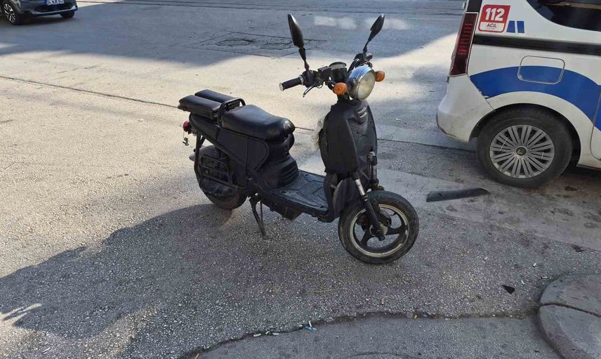 Eskişehir'de çarpışmanın ardından otomobil kaçtı, bisiklet sürücüsü yaralandı