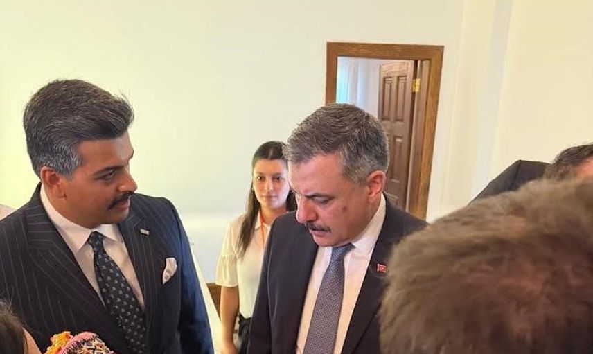 Keles bebeğiyle kültür köprüsü: Dağder'den İçişleri Bakanı Mustafa Çiftçi'ye anlamlı armağan