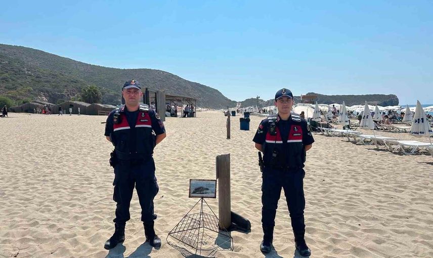 Kaş'ta Patara Plajı'nda caretta caretta için jandarma önlemi
