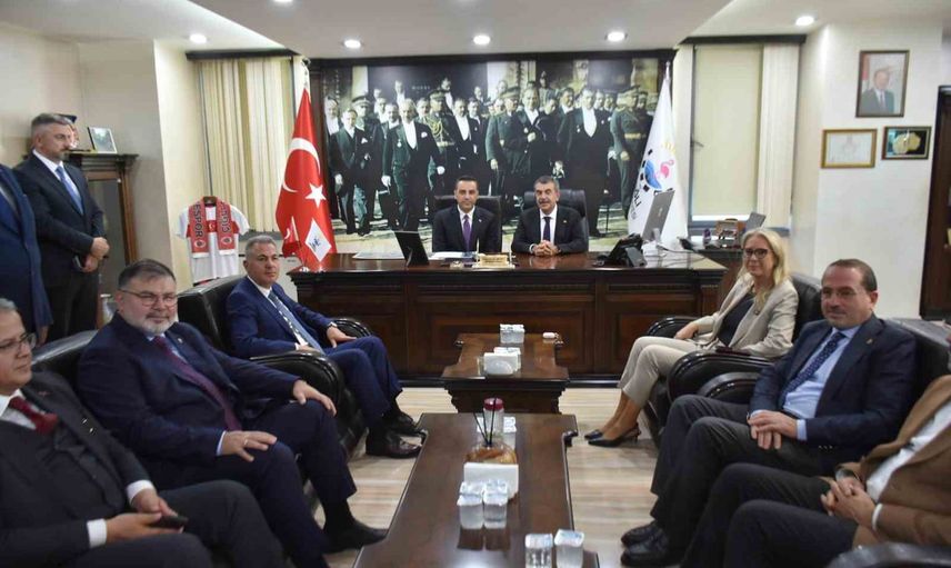 Gelecek kuşaklar için eğitimde yaşanabilir çevre bilincini güçlendiriyoruz