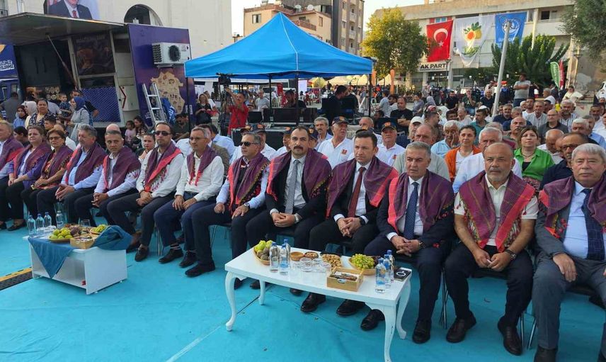 Buharkent taze incirle kent ruhunu üç gün kutluyor