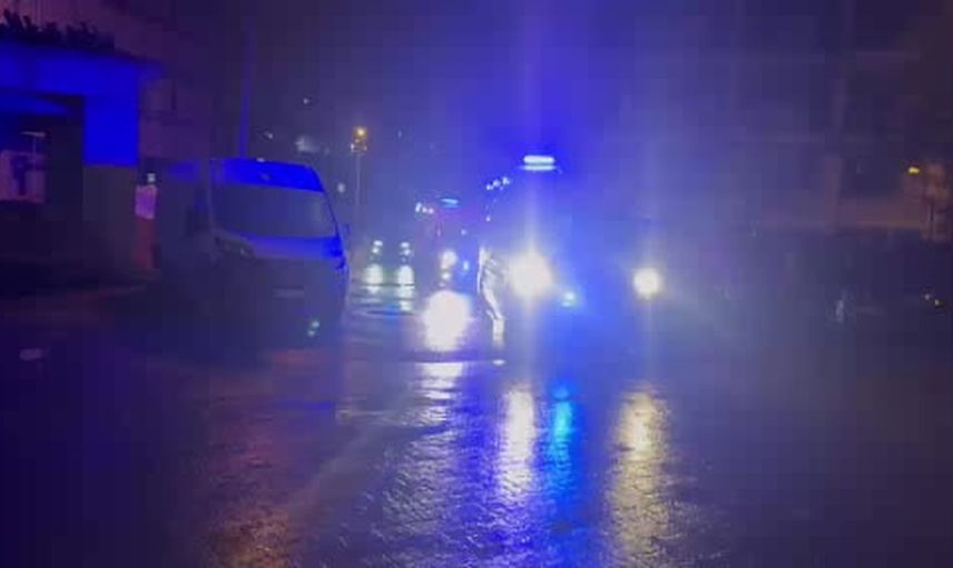 Hakkâri'de Erziki Deresi'ne uçan minibüste 20 düzensiz göçmen yaralandı