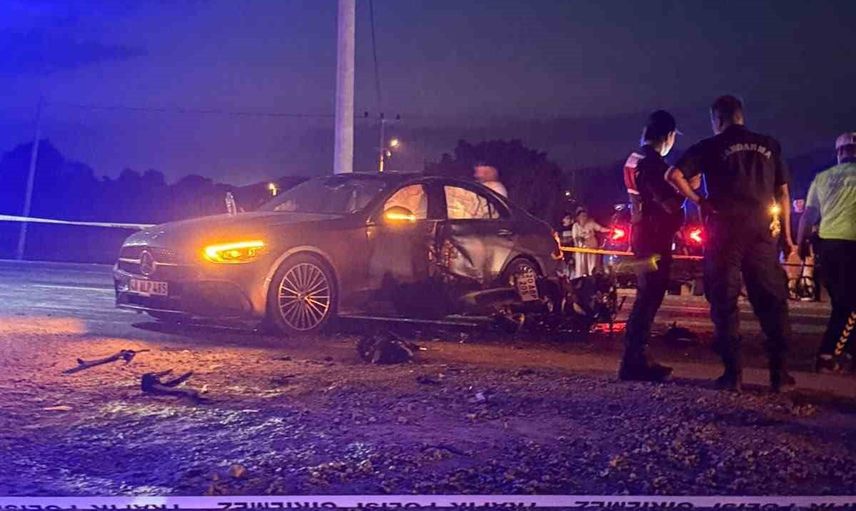 Denizli yolu'nda çarpışma: motosiklet sürücüsü yaşamını yitirdi