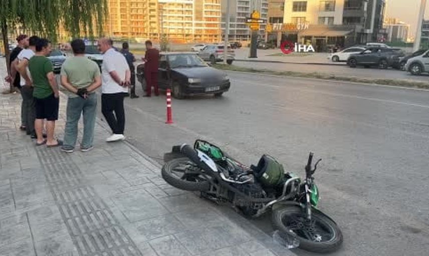 Beypınar bulvarı'nda otomobil ve motosiklet çarpıştı: motosiklet sürücüsü yaralandı