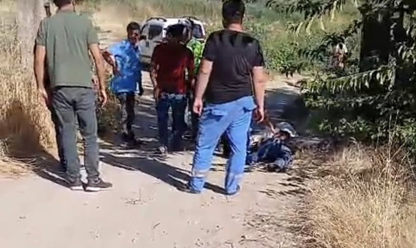 Börgenek rampasında kontrol kaybı: otomobil şarampole devrildi