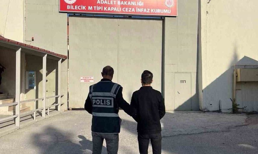 Söğüt'te 'adınıza kredi çekildi' diyerek 6 bilezik ve altınları alan sahte polis tutuklandı