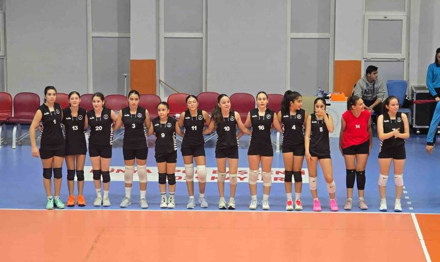 Erciyes küçük kızlarda iddiasını sürdürdü: Erva'yı 3-0 mağlup etti