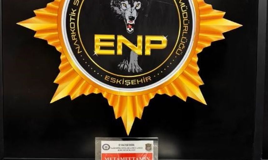 Eskişehir'de sokak satıcılarına yönelik operasyonda 2 kilo metamfetamin bulundu