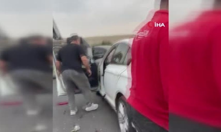 Akyurt'ta Güzelhisar köprüsünde zincirleme kaza: üçü ağır beş kişi yaralandı