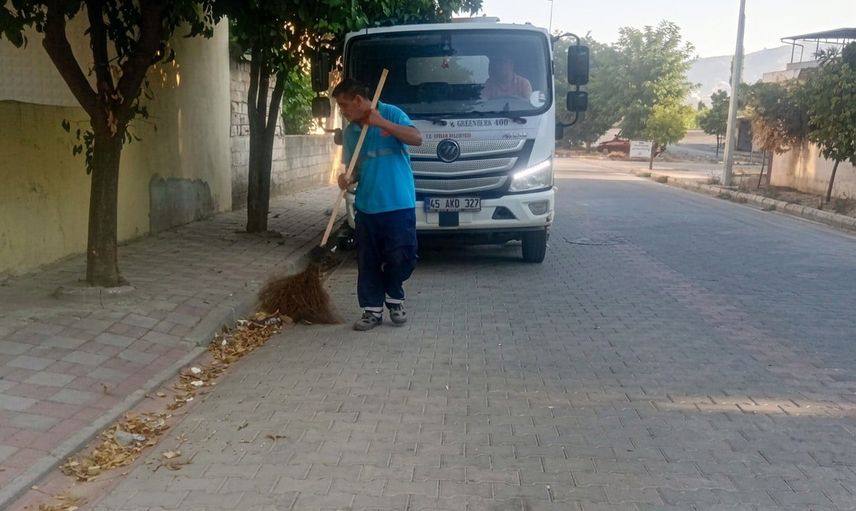 Efeler'de sanayi bölgesinden mahallelere kapsamlı temizlik seferberliği