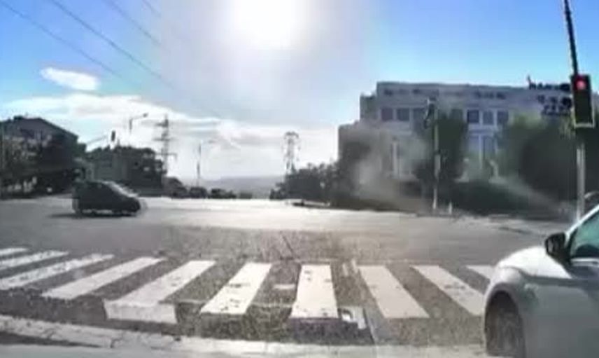 Ankara'da virajda çarpışma: motosiklet sürücüsünün hayatını kaybettiği kaza kamerada