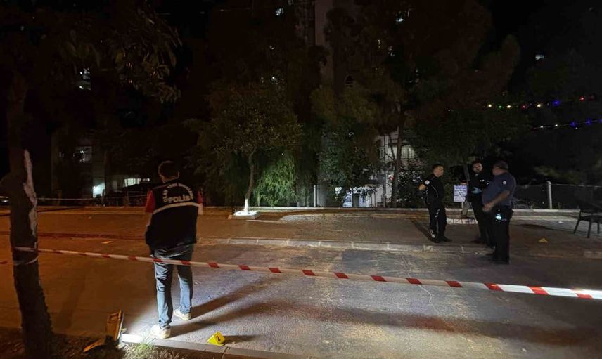 Yüreğir'de yürürken açılan ateş sonucu yaya yaralandı