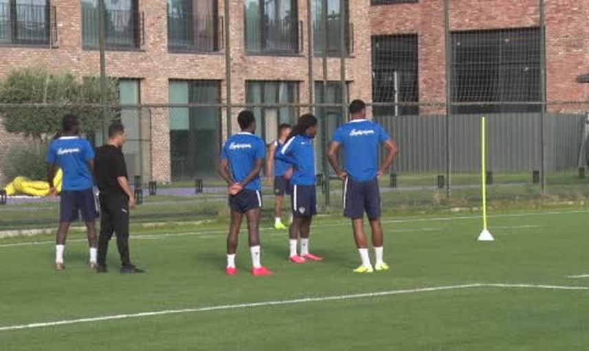 Eyüpspor tesislerinde açık idmanla Çorum sınavına hazırlanıyor