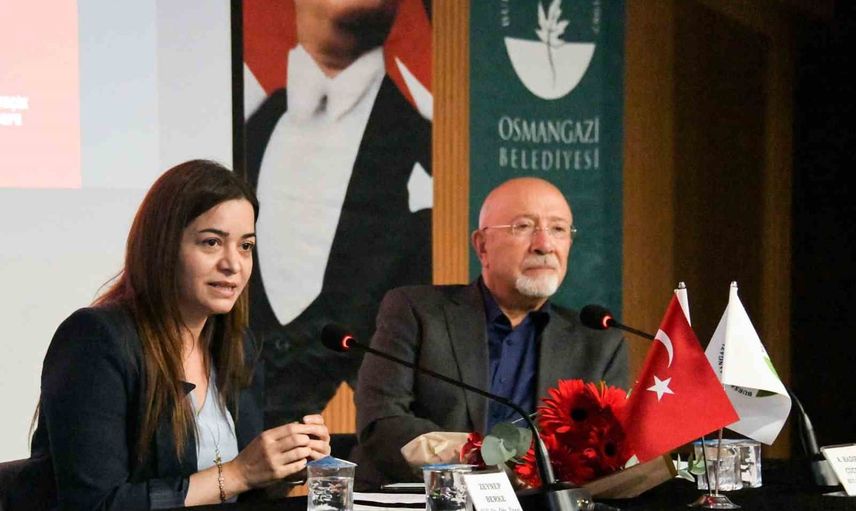 Osmangazi'de yapay zeka felsefesi: fırsatlar, riskler ve insan